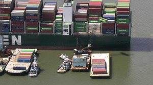 Crews removing containers from stuck ship Ever Forward