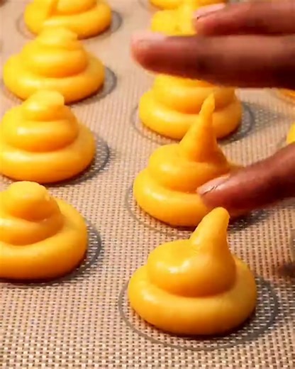 107K views · 456 reactions | Easy and delicious profiteroles! | MetDaan Cakes | Facebook