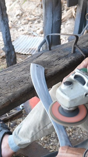 14K views · 215 reactions | Making a parang inni knife by Cambodian blacksmith #a #diyknives #howtomakeknife #howto #blacksmtih #metalworks #metal | METAL WORKS | Facebook