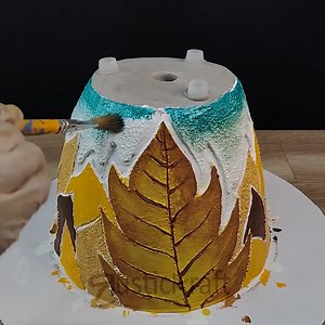 Beautiful DIY Concrete Planter for the Home Gardener 🪴🌱 | RusticKraft