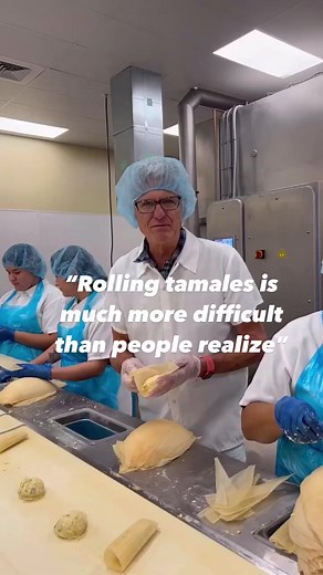 Rolling tamales by hand is an art in itself and I’m sure Sherry can tell you it took Todd a couple times before he got it down. But even today Todd is no match for our expert Rollers! 🤣 Real people roll each tamale by hand. We still wrap them in a traditional corn husk (hoja). In fact, every box has the name of our crew who made the tamales with love. Our ingredients AND our team make all the difference.⁠ ♥️ ⁠ #tucsontamale #tamales #tucsonaz #tamalefeast #dailyfood #tastingtable #foodbloggerpr