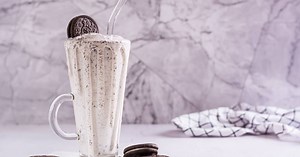 Prepara un delicioso y refrescante batido de Oreo con esta sencilla receta