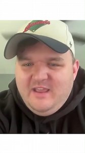 "The first thing I did when diagnosed was type 'kidney cancer' into TikTok." Sid Sadler was diagnosed with kidney cancer at 32 and his story shows how social media can provide comfort, information, and community after a cancer diagnosis as a young adult. From connecting with others to finding humor in tough times, Sid’s experience highlights the power of digital connections. Listen to his episode on the Kidney Cancer Unfiltered podcast: https://shows.acast.com/kidney-cancer-unfiltered How has so