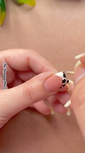 90K views · 704 reactions | Easy French tip nail art design #nailart #nailartist #nailarttutorial #easynailart #beginnersnailart #thebeautyallure #nailinspo #nailartdesign | The Beauty Allure | Facebook