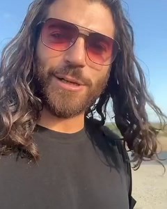 27K views · 902 reactions | #Repost #anton_giulio_grande —— Con #CanYaman in Calabria. #calabria_filmcommission | Can Yaman Fan Club Italia | Facebook