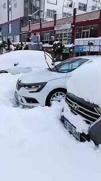 Situation after a snowfall in Istanbul | Video after snowfall on February 2022 in Istanbul Turkey