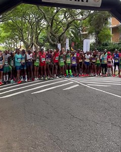 21K views · 385 reactions | Start of the 10km and 5km City2City Marathon #City2City #RaceDay | Modern Athlete Magazine | Facebook