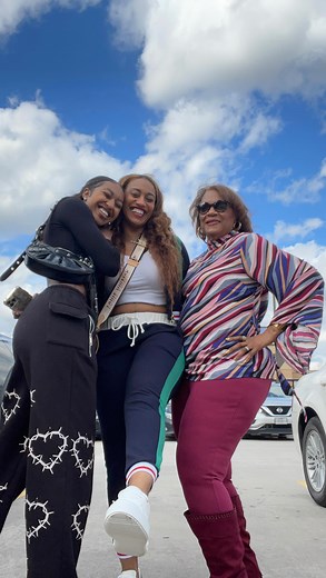 didi on Instagram: "enjoy this wholesome content.."