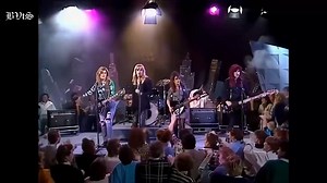 The Bangles - 'Walk Like an Egyptian' 🎼 Feel Free to share! 😎 Lyrics: All the old paintings on the tomb They do the sand dance, don't you know If they move too quick (oh way oh) They're falling down like a domino All the bazaar men by the Nile They got the money on a bet Gold crocodiles (oh way oh) They snap their teeth on your cigarette Foreign types with the hookah pipes say Way oh way oh, way oh way oh Walk like an Egyptian The blonde waitresses take their trays They spin around and they cr