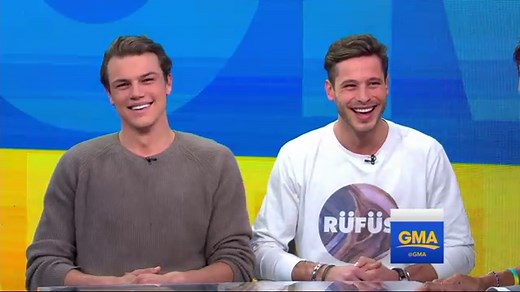 Male models rescue teens from frozen Central Park pond