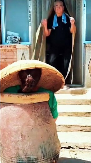 Thats awesome 🤣🤣🤣 #china #funny #unfrez #comedyshorts #comedyvideos