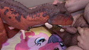 Carnotaurus Gets a Sloppy Load