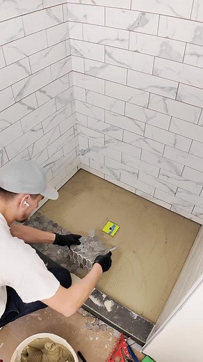 “Shower Mosaic Perfection 🧱✨” Mosaic tile floor done right — perfect slopes, waterproofing, and clean lines. Every detail counts when it comes to a custom shower floor! 📍 Turner, Lake Oswego, Silverton, South Salem, West Salem OR 🚿 Tile & Plumbing Experts in Oregon 👉 Call/Text: 503 999 6866 https://taran-construction.com/services/tile-flooring-installation/ #tileinstallation #mosaicfloor #showerremodel #bathroomrenovation #oregonhomes #tilingexperts #salemoregon #portlandoregon #homerenovati