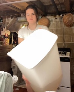 22 Year old struggling with basement floods | MetDaan Fashion