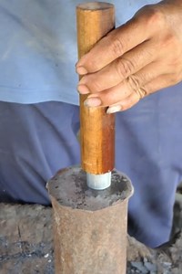 Technique of putting long knife handle #viralreelschallenge #reelsvideoシ #reelsfacebook #reels #viralvideo #Amazing #amazingvideo #viralvideoシ #reelkarofeelkaro #reelsvideo | Forged Creations