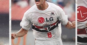 São Paulo homenageia Kaká, que completa 38 anos nesta quarta