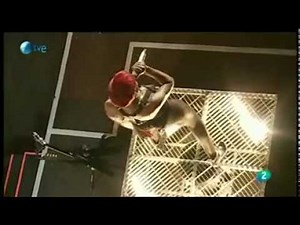 Rihanna - Rockstar live at Rio