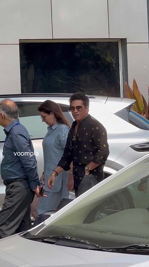The Tendulkar's are all set for the Ambani pre-shaadi bonanza in Jamnagar! At the private airport with a hundred other celebs in queue this morning😁 | Voompla