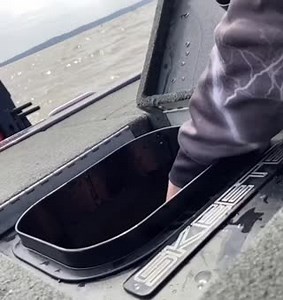 2.8K views · 78 reactions | Pushing 4 lbs! Nice catch by Austin McClure with HH Rods And Reels. Awesome slo-mo video by his fishing partner, Brad Block  #hhrodsandreels #hhrods #bigcrappie #crappiecrazy #crappiefishing | Crappie NOW | Facebook