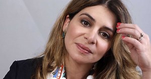 Julie Zenatti “victime d’un coup de mou” : elle a écourté ses vacances pour se rendre aux urgences