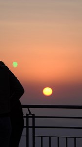 Il semblerait que le moment soit venu d'effleurer les cimes au Pic du Midi ! 😍 Vous savez ce que cela veut dire ? 🏔 Rendez-vous ce 1er juin pour contempler un panorama à couper le souffle, l'un des plus remarquables des Pyrénées ! Que vous soyez un passionné des grands espaces, un amateur de photographie ou simplement à la recherche d'une escapade mémorable, le Pic du Midi est l'endroit idéal pour satisfaire votre soif d'émerveillement. 🚡 Prêts à vous élever vers de nouveaux sommets ? 💫 | N'