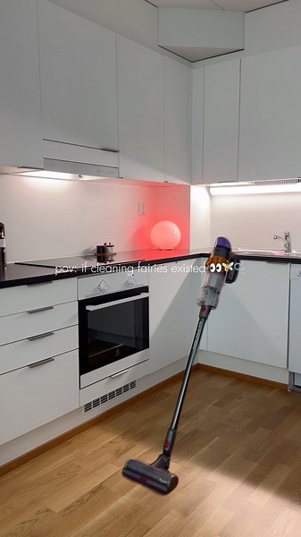 Ida Julia | cleaning & home | speedy kitchen clean 🧚‍♀️🪄 #cleantok #cleaningmotivation #cleaninginspo #speedclean #satisfyingcleans #cleaningvideo #stopmotion... | Instagram