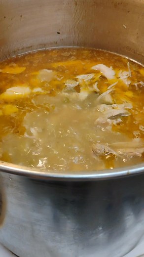 Making delicious homemade chicken broth for my stuffy cornbread stuffing made with chicken dressing | Different Kind Of Meal To Eats