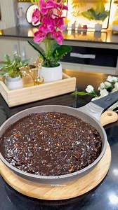 143K views · 1.2K reactions | No Oven Chocolate Cake in Pan | Moist Chocolate Cake Recipe in 15 Minutes #chocolatecake #chocolatecake #dinnerspecials #restaurantspecials #food #holidayfood #baking #chocolate #fblifestyle #chocolatedesign #cakedecorator #reelsinstagram #reelsvideo #homemadefood #viralvideo #lunchbox #viralreels #viralpost #cooking #viralvideos #foodporn #foodphotography #hirakhawaja #alhamdulillah | Hira Khawaja | Facebook
