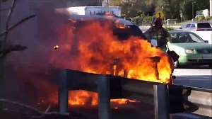 8.6K views · 93 reactions | CAR FIRE ON 101 FREEWAY IN NEWBURY PARK:...