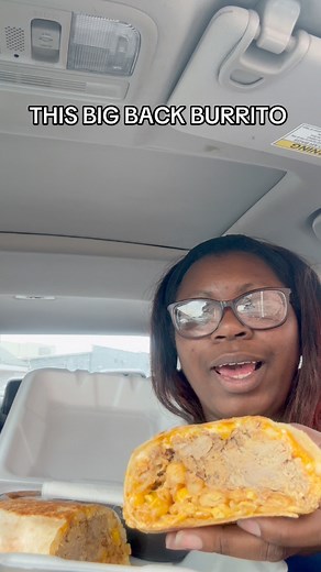 Lilly Monster Burritos AT IT AGAIN!! Ain't nobody gone make a big back crack burrito better than Christian Harker ‼️‼️ #burritolovers #burritobowl #burritos #burritosdeliciosos | ChefAmber Grisson