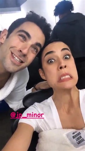 3.3K views · 66 reactions | José Pablo Minor y Carolina Ramírez compañeros y amigos en la serie de brutas nada | Carolina Ramirez Fans | Facebook