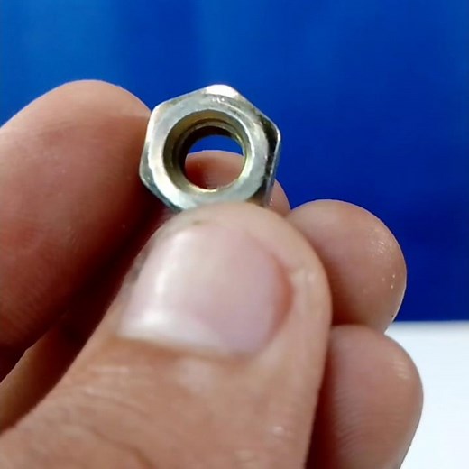 How to Make DC Motor Vibrator Using 9V Battery | Simple DIY Project