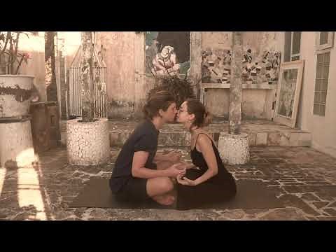 Guided tantric meditation for couples for intimacy & connection