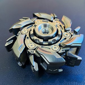 [Hot Item] EDC Fidget Sleek Metal Fidget Spinner for Adult Stress Relief