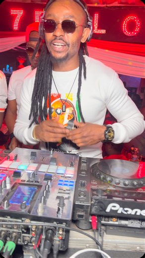 32 reactions | The take over night currently, verified as a sold out night, we party non-stop till Sunday morning aluta session featuring with @keith_the_deejay @djdriicky and @bugi_bugi_masilver #takemetoplatinum7d #platinum7dparties | Platinum 7D Lounge Nakuru | Facebook