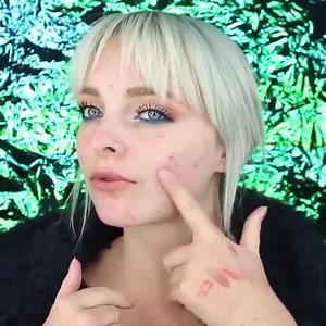 ¡Siente el poder del Nude con la nueva base Total Control Drops de Nyx Professional Makeup!. Mira el video y conoce cómo puedes lograr desde cobertura ligera hasta completa en unas cuantas gotas. Precio $329 | Bellisima