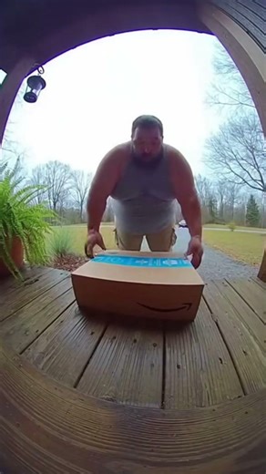 Porch Pirate Bait Box Exploding Glitter Bomb #porchpiratebomb #funnycamera #failcompilation