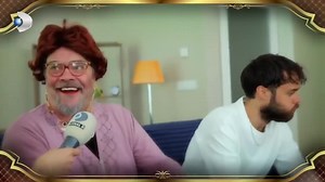 5.8K views · 47 reactions | Bensu Soral'in İkizi Bedirhan Soral Neden Ünlü Olamadı! - Beyaz Show | Beyaz Show | Facebook