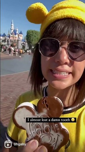 Mickey almost took out my tooth 🥹 #disneyland #mickeymouse #adayinmylife