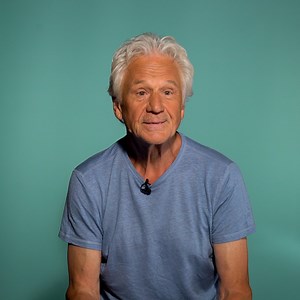 52K views · 1.2K reactions | Le malicieux Gérard Lenorman – OFFICIEL revient avec nous sur plein de premières et dernières fois qui ont marqué son parcours 朗 Le chanteur dont la musique l'a récemment porté jusque sur Netflix avec la saison 3 de Sex Education se confie pendant ce bel entretien  #GerardLenorman #FirstLast #Riffx | RIFFX.fr | Facebook