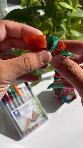 ecodecat on Instagram: "3D printing with plastic bottles and markers! ♻️"