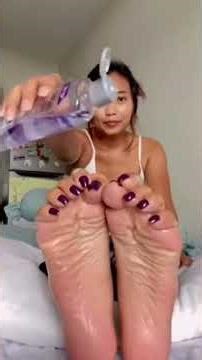 Asian Pretty Feet Pretty Soles #ebony #toes #feet