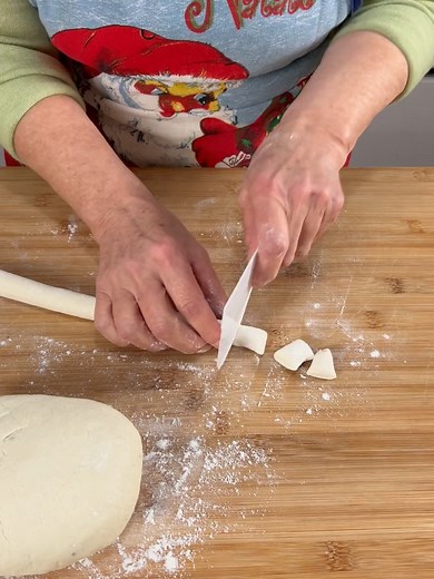 Gnocchi o 'Ndunderi della Costiera Amalfitana – Ricetta