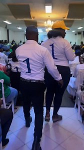 39K views · 1.1K reactions | Tu fais parti de ces jeunes qui ont milité pour la libération de notre pays. Tu as eu à faire 4 ans de ngata pour ça. Non seulement tu es mon petit frère mais pour ta campagne je serai ton soutien. Félicitations ballack obame. | L'œil de la nasa | Facebook