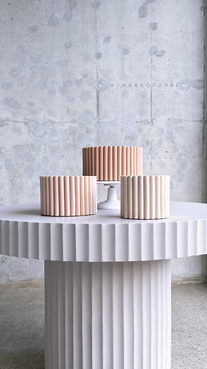 46K views · 24 reactions | This nude neutral color palette reminds me the cappuccino in the morning , how about you ? 3 shades of beige cake with scalloped/ ripple texture | K CAKE | Facebook