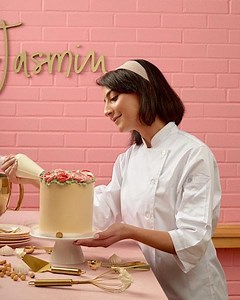 Spooky Cake Workshop - Bake & Sip 101