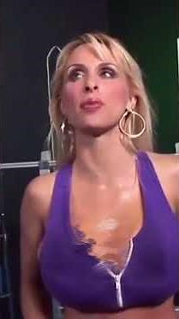 Holly Halston : Over 50 Mature Model | Wiki and Biography