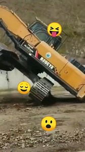 892K views · 3.3K reactions | The mechanic who drives the machine has excellent skills #cr7 #messi #elonmusk #marketing #MarkZuckerberg  #threads #threadslift #reels #reelsfb #trending #memes #funny #love #Tiktok 鹿 #hollywood | Gloria Wedding Hall | Facebook