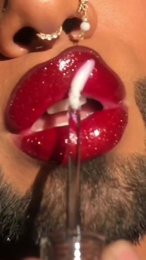 Now this is 🔥🔥🔥 #redlips #glitterlips #lipgloss #lusciouslips #makeup #lipcombo #lipcombotutorial essence cosmetics wet n wild Hard Candy MAKEUP BY MARIO | Lady Venom Cosmetics
