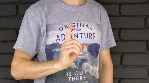 DIY portable mini ping pong: Craft your own fun game anywhere!